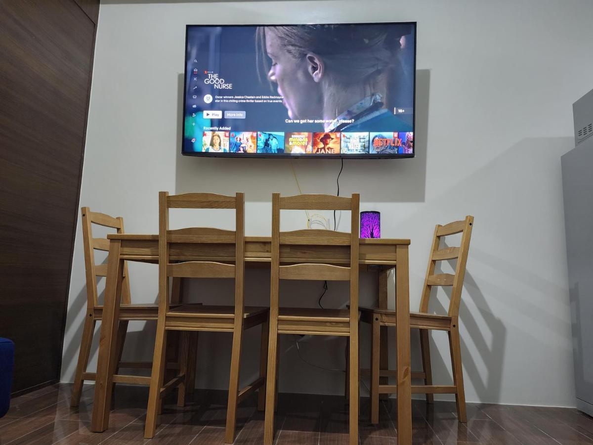 Heart Of Makati, Fully Furnished Condo, Cbd Central Location Makati City Ngoại thất bức ảnh